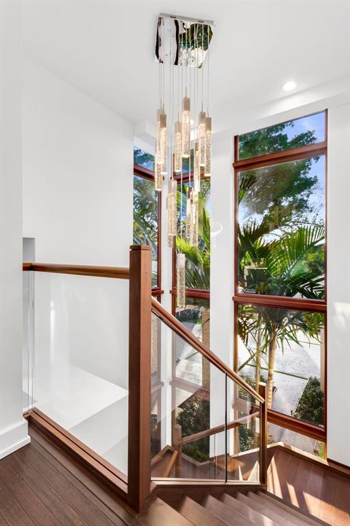 Palm Trail - Residential