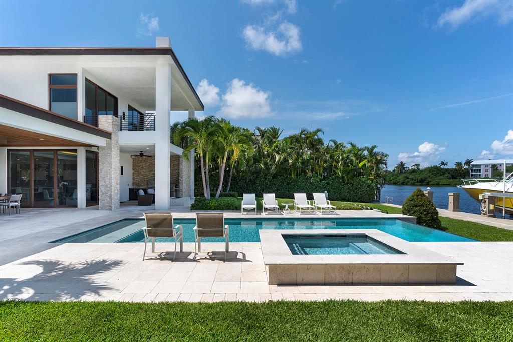 Palm Trail - Residential