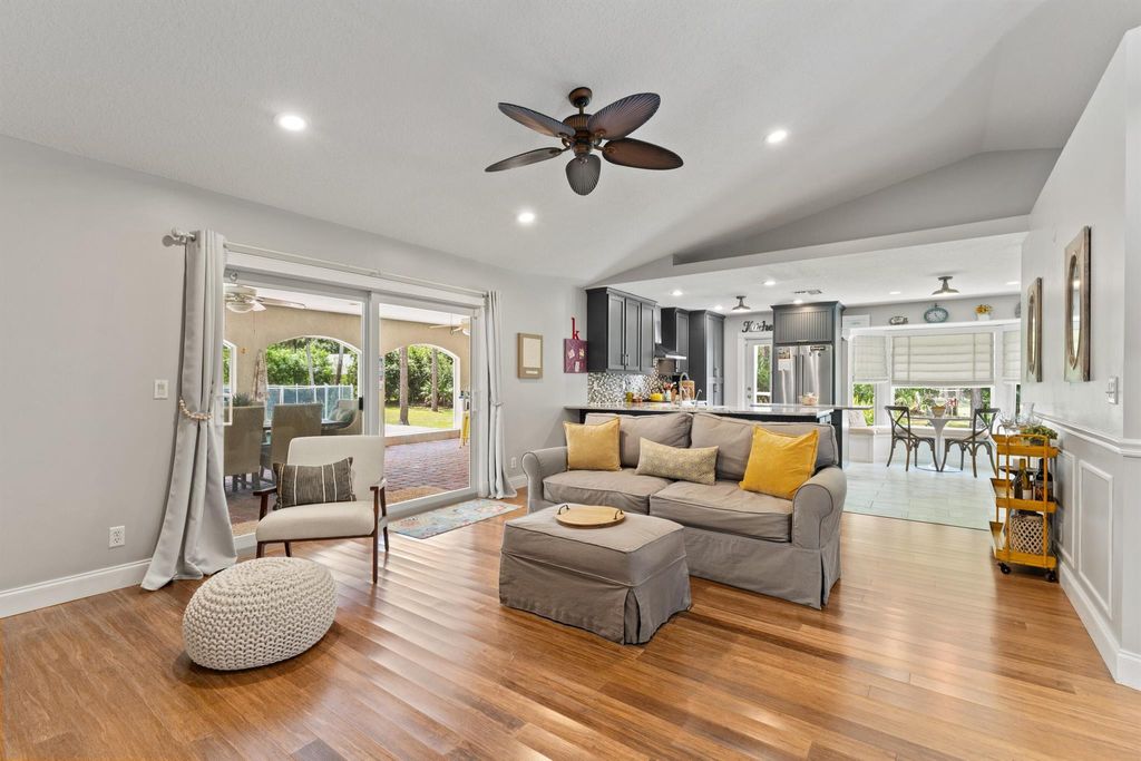 Photo of 18664 129th Terrace N, Jupiter, FL 33478 (MLS # R10997551)