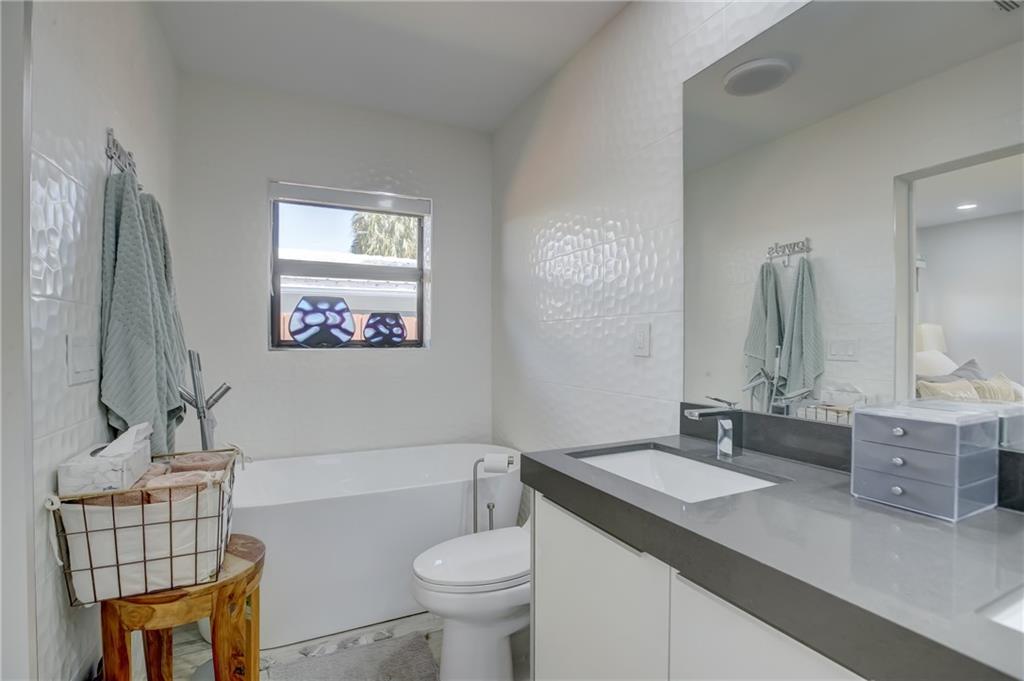 Cypress Point 28-16 B - Residential