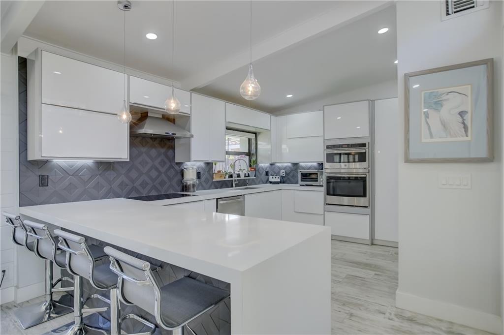 Cypress Point 28-16 B - Residential