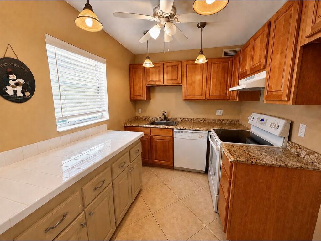 Photo of 120 Brittany Terrace #C, Delray Beach, FL 33446 (MLS # B26051797)