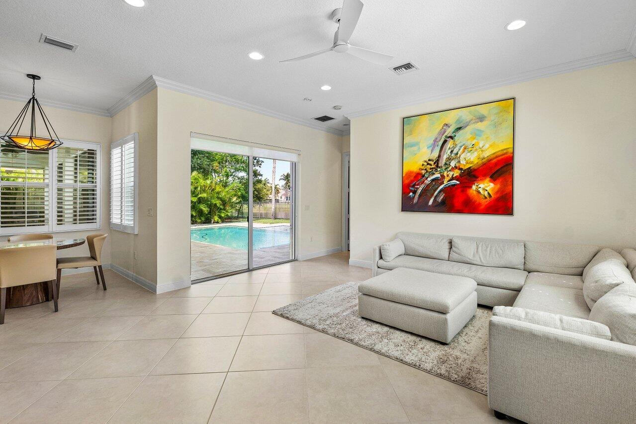 CANYON SPRINGS - Residential