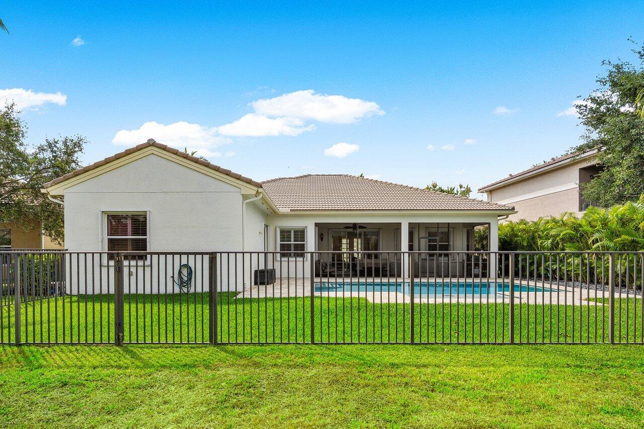 CANYON SPRINGS - Residential