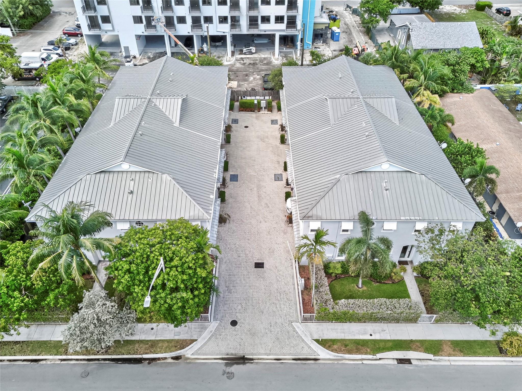 15 NE 20th Ave 15, Pompano Beach, FL, 33060/$498,788 7 15 NE 20th Ave 15