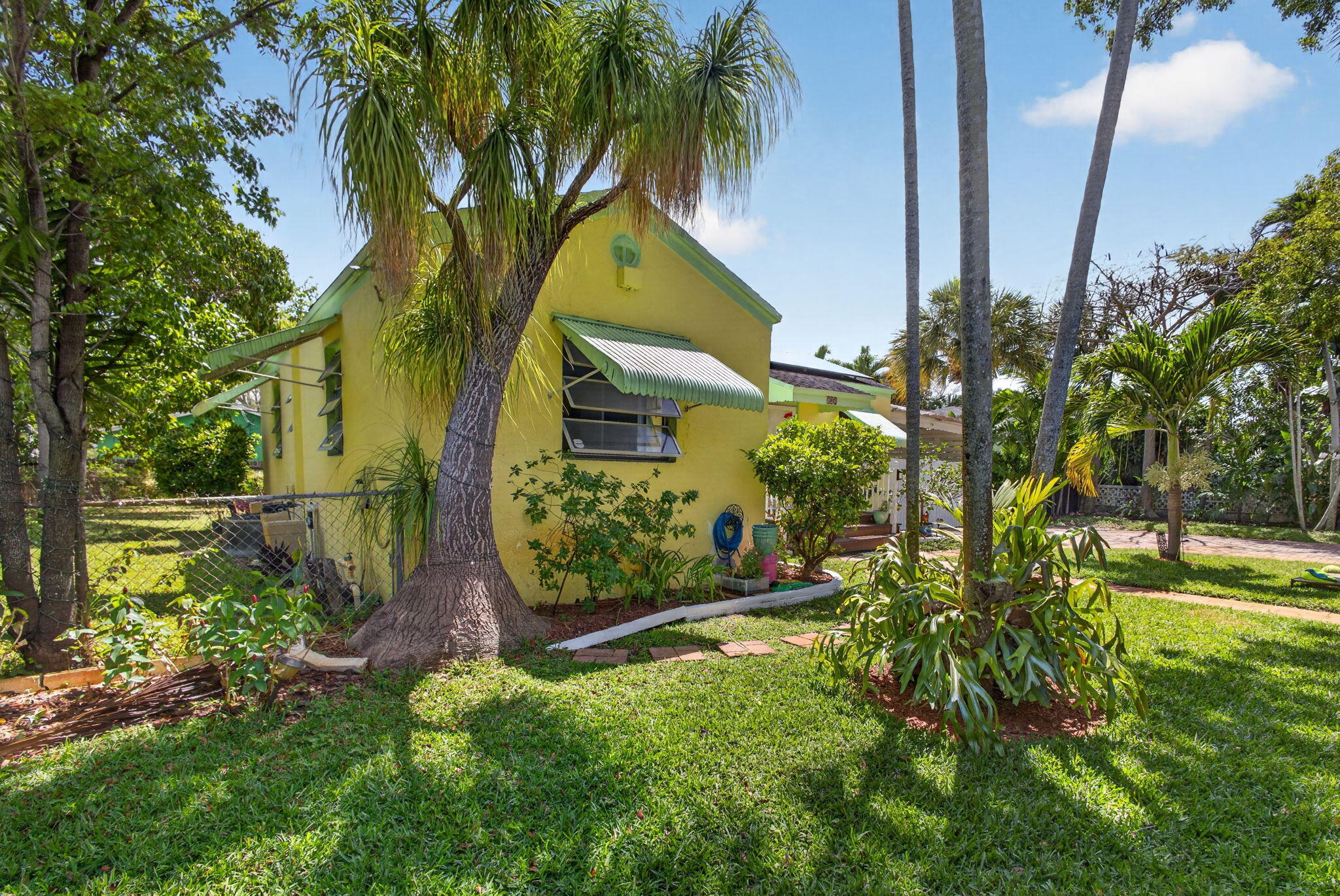 NORTH PALM BCH 1 - Residential