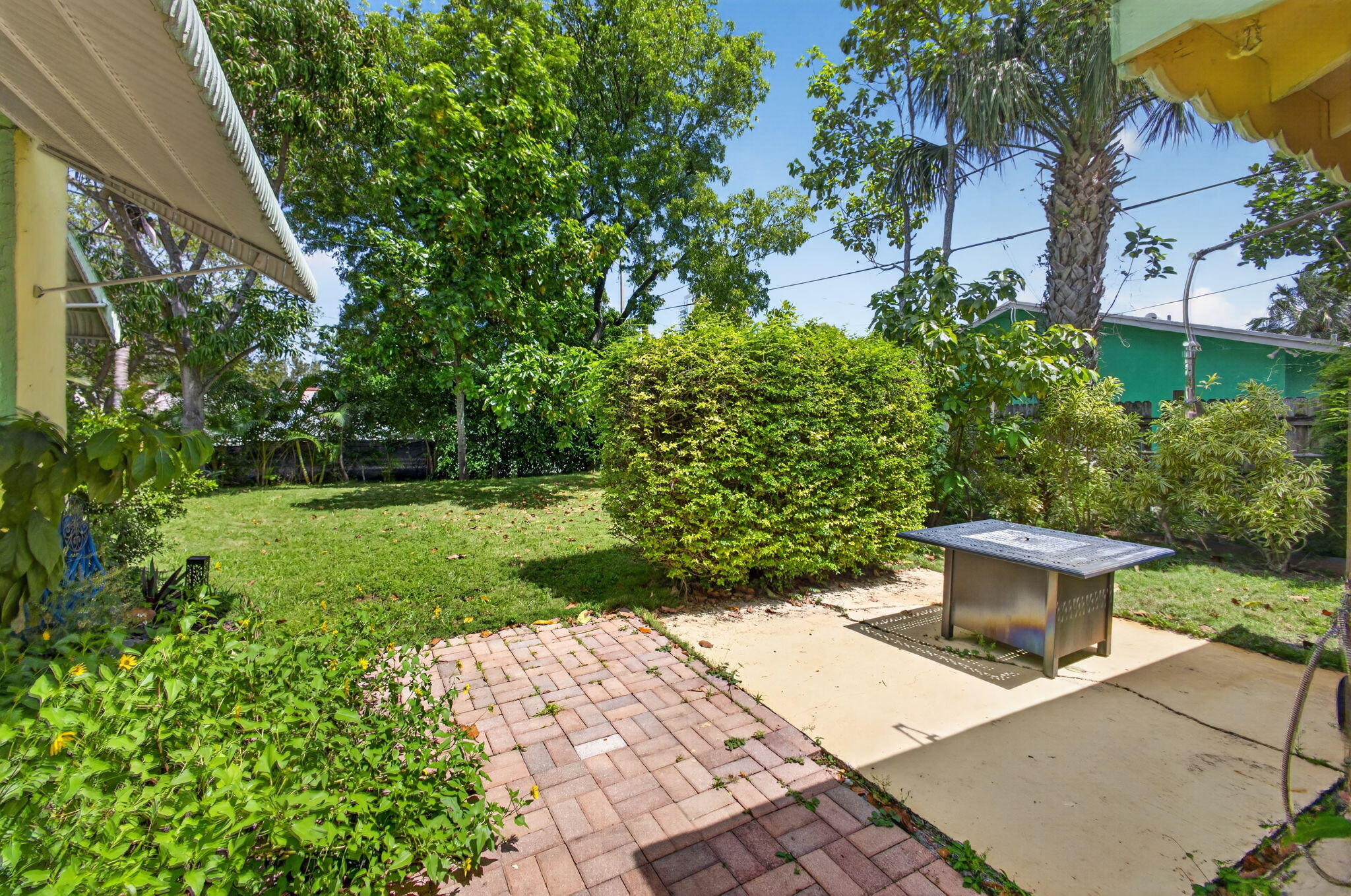 NORTH PALM BCH 1 - Residential