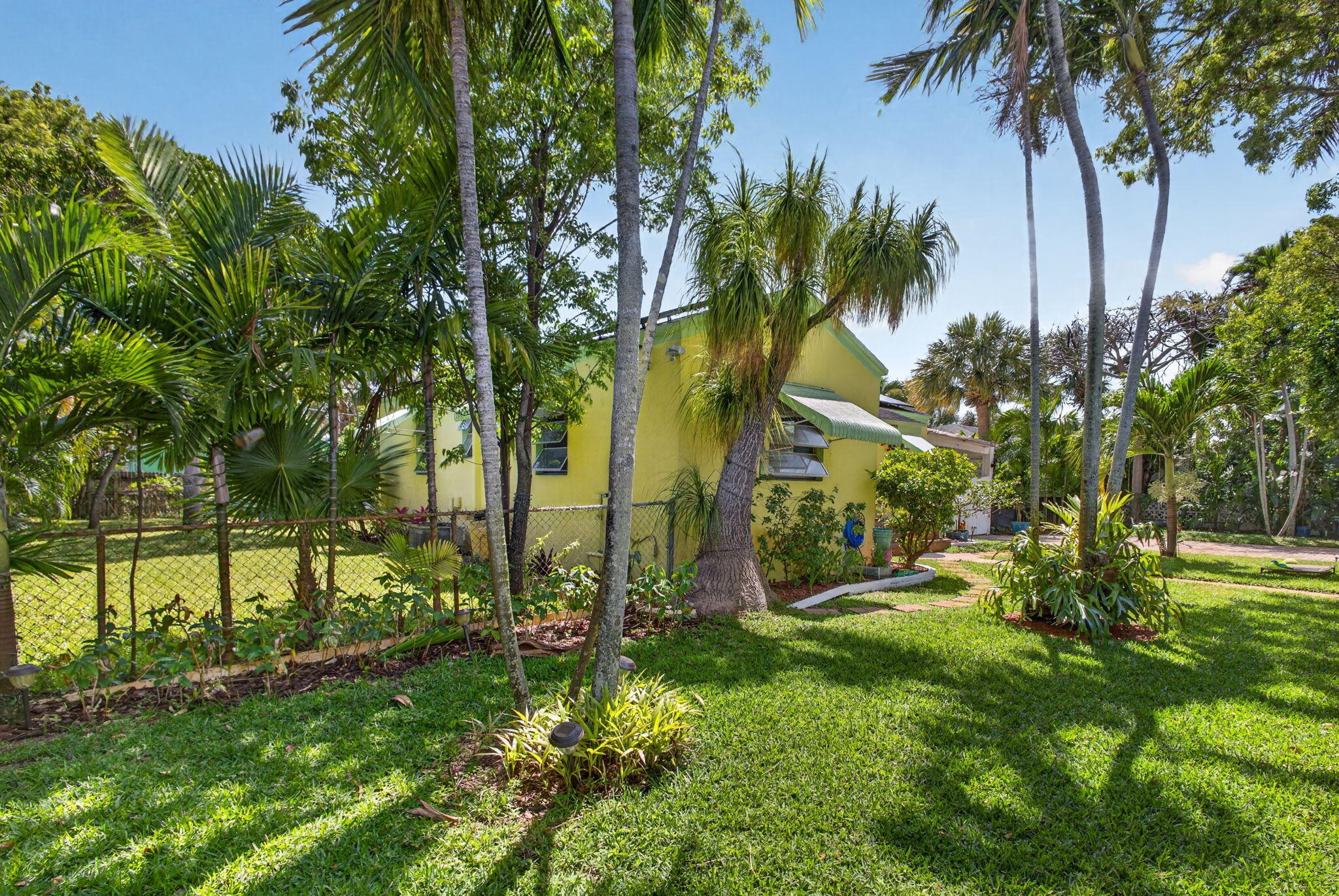 NORTH PALM BCH 1 - Residential