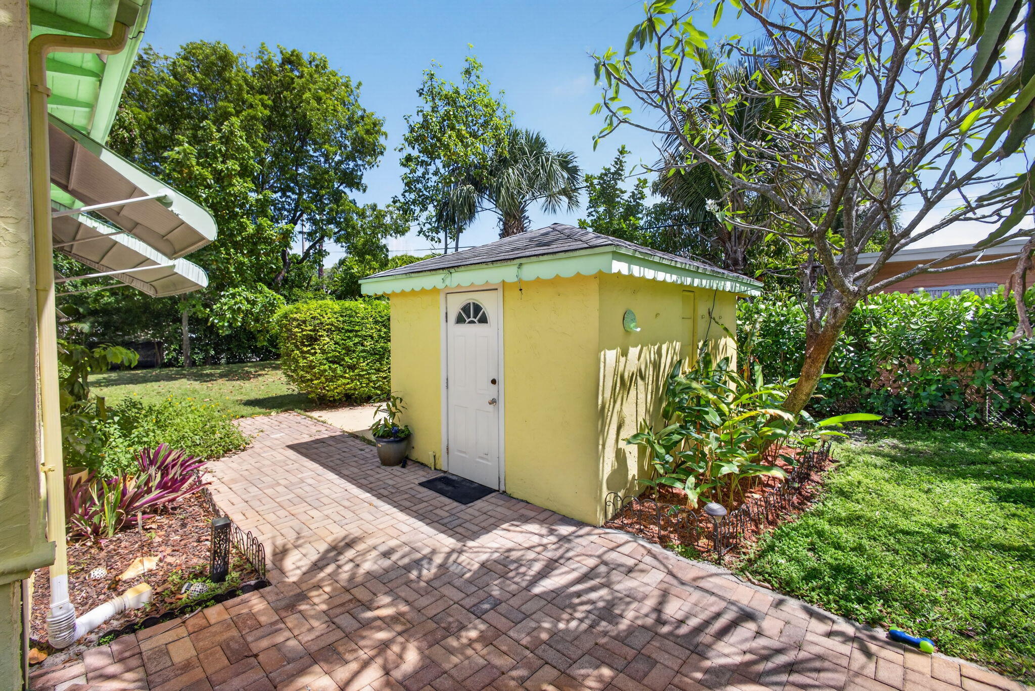 NORTH PALM BCH 1 - Residential