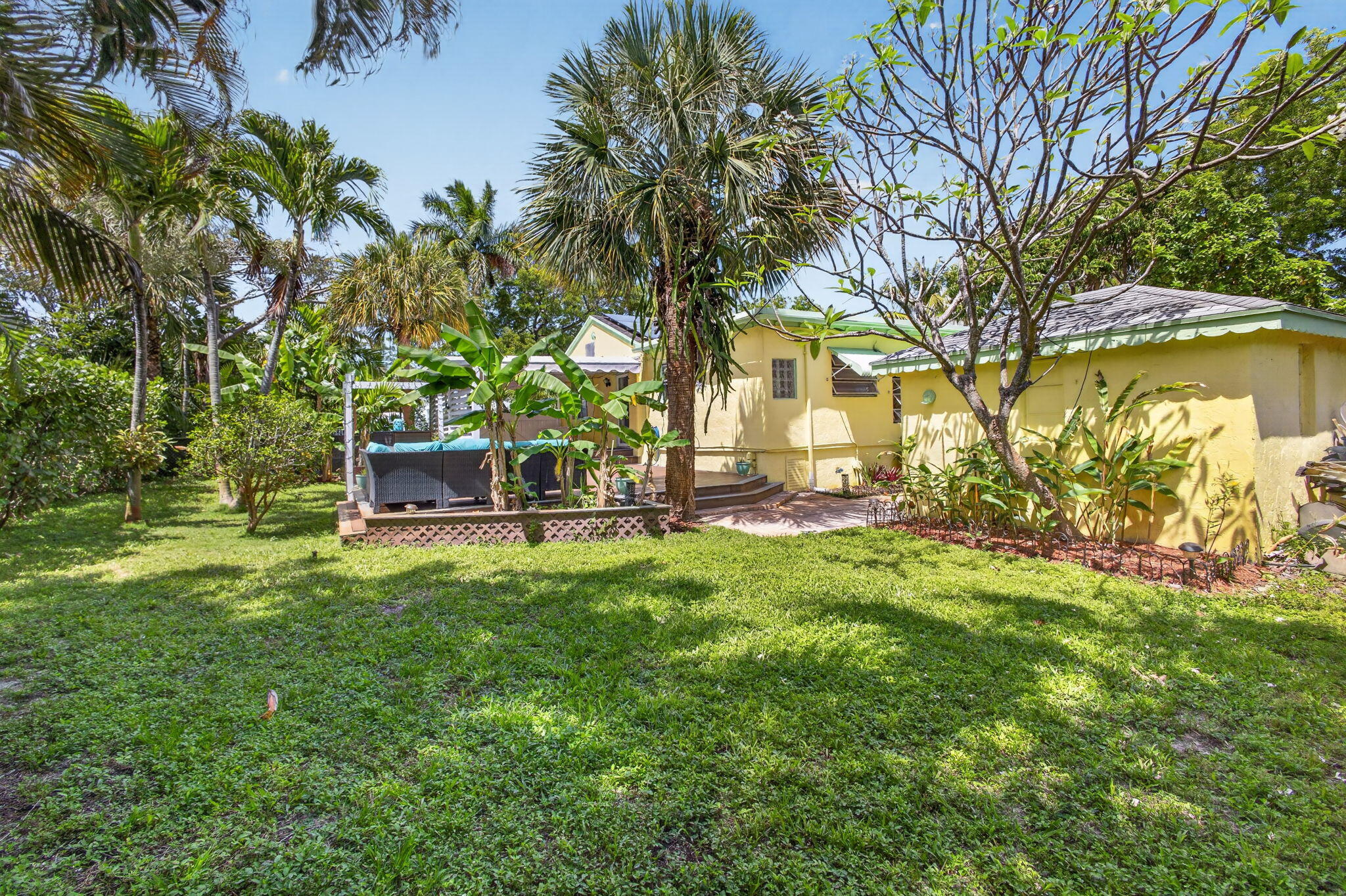 NORTH PALM BCH 1 - Residential