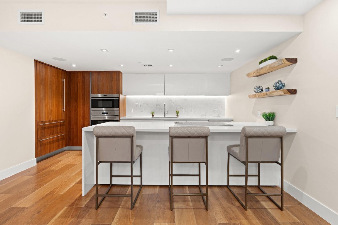 Paramount - Residential