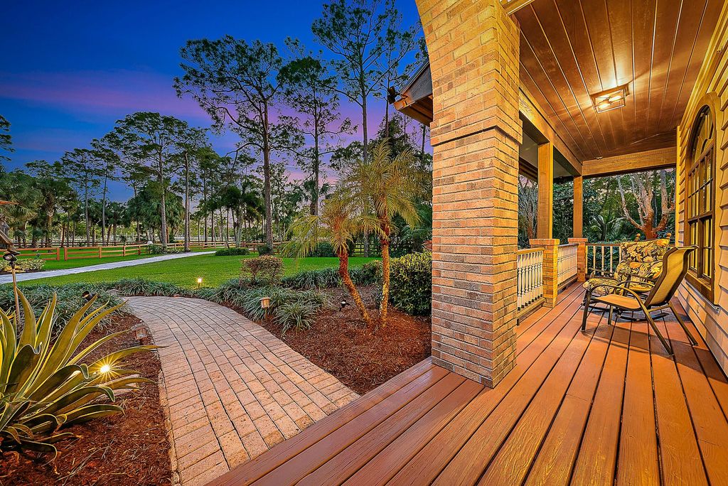 Photo of 14370 Caloosa Boulevard, Palm Beach Gardens, FL 33418 (MLS # R11106102)