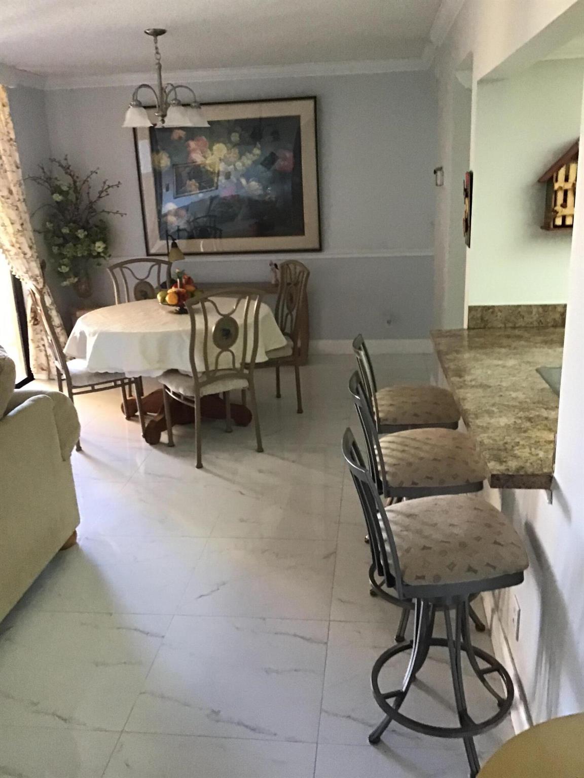 LAVERS DELRAY RACQUET CLU - Residential Lease