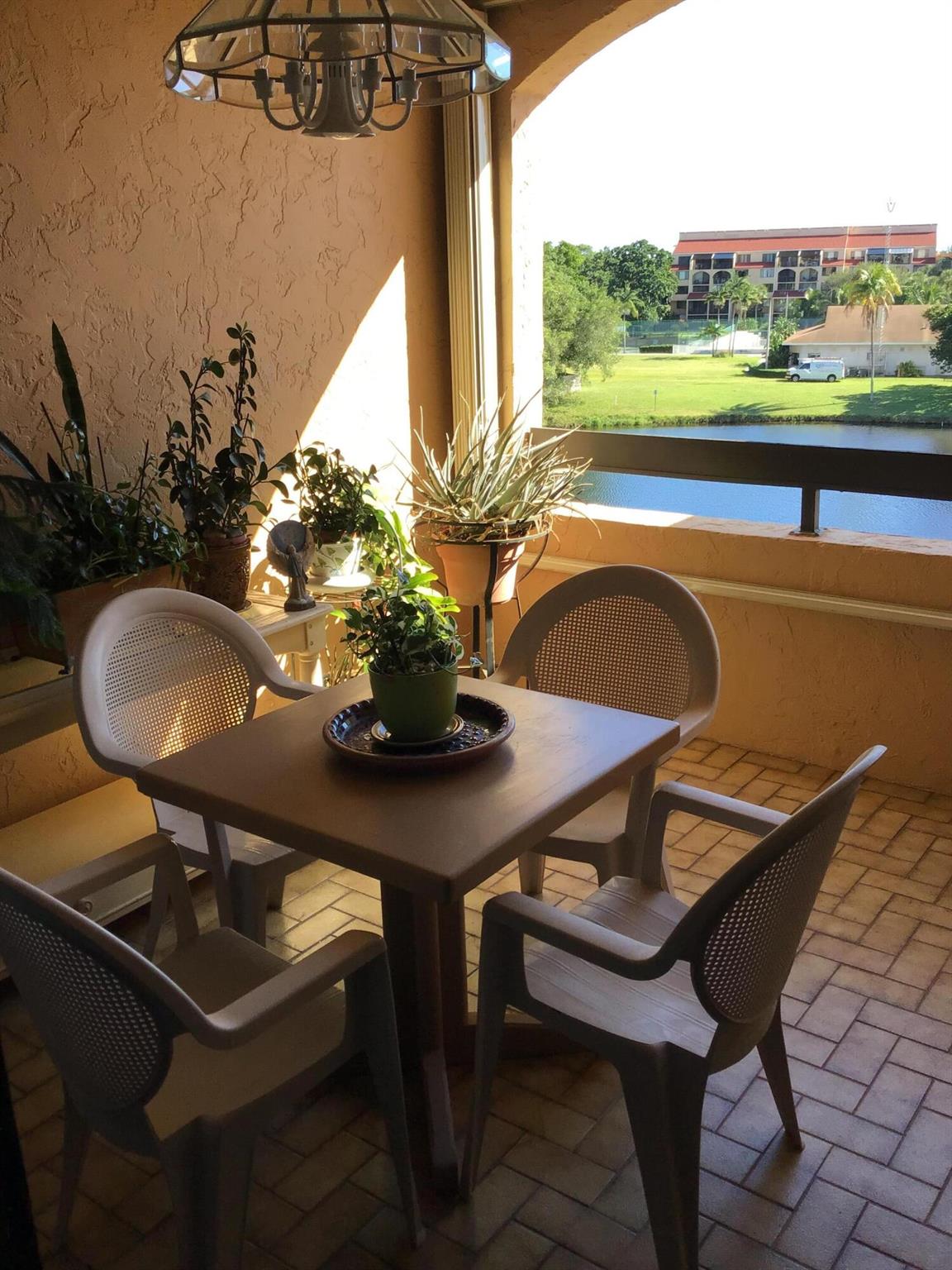 LAVERS DELRAY RACQUET CLU - Residential Lease