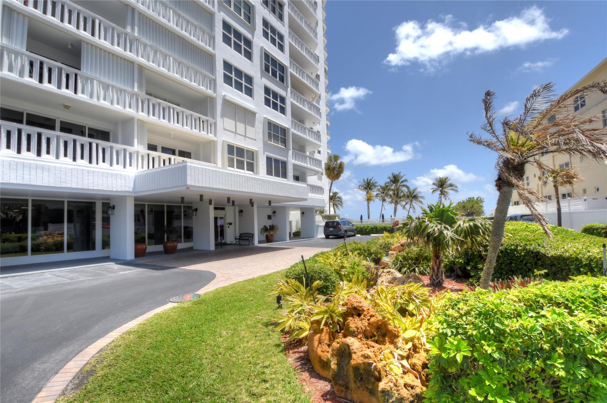 1012 N Ocean Blvd 204