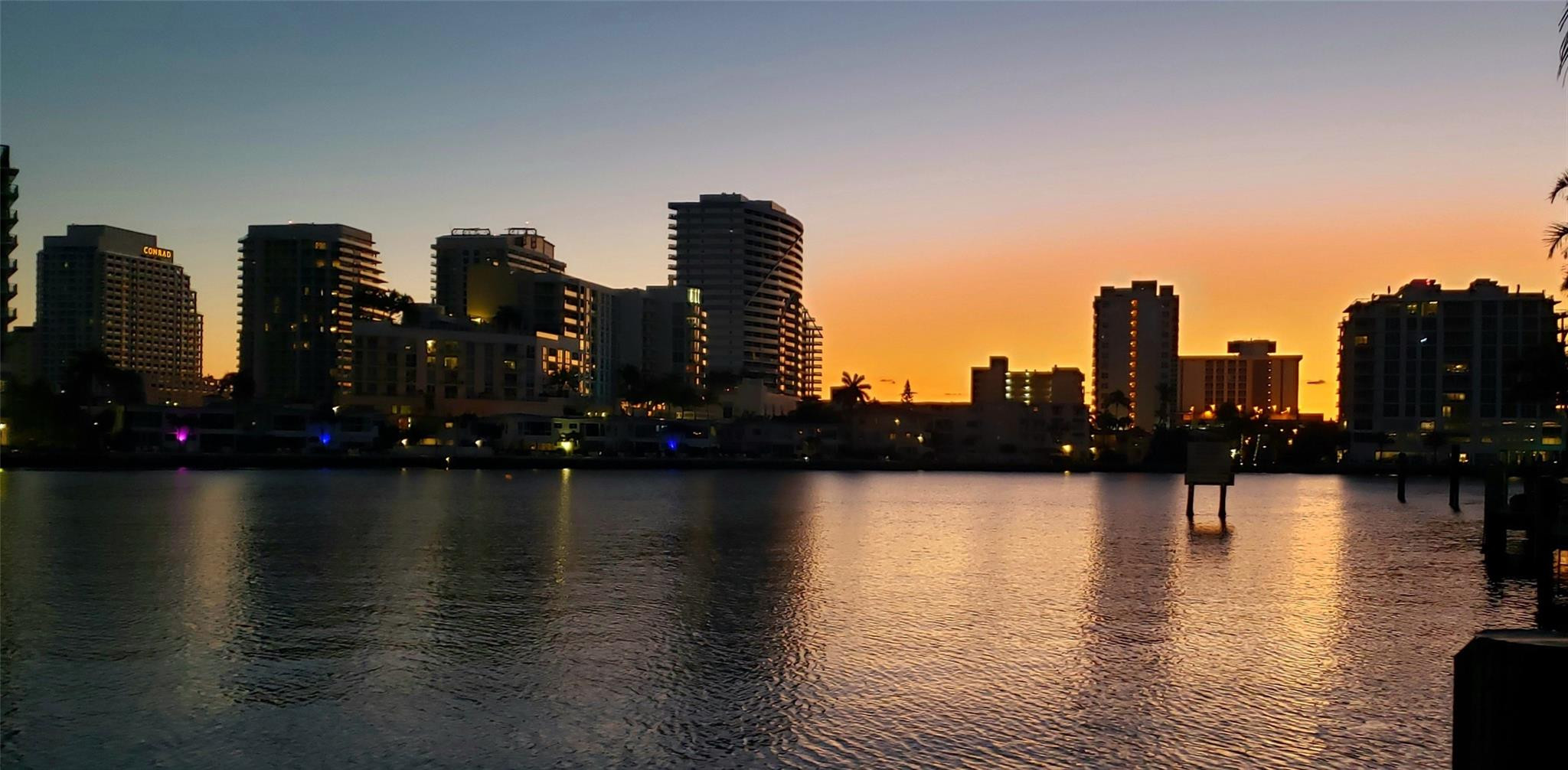 AQUA VISTA - Residential