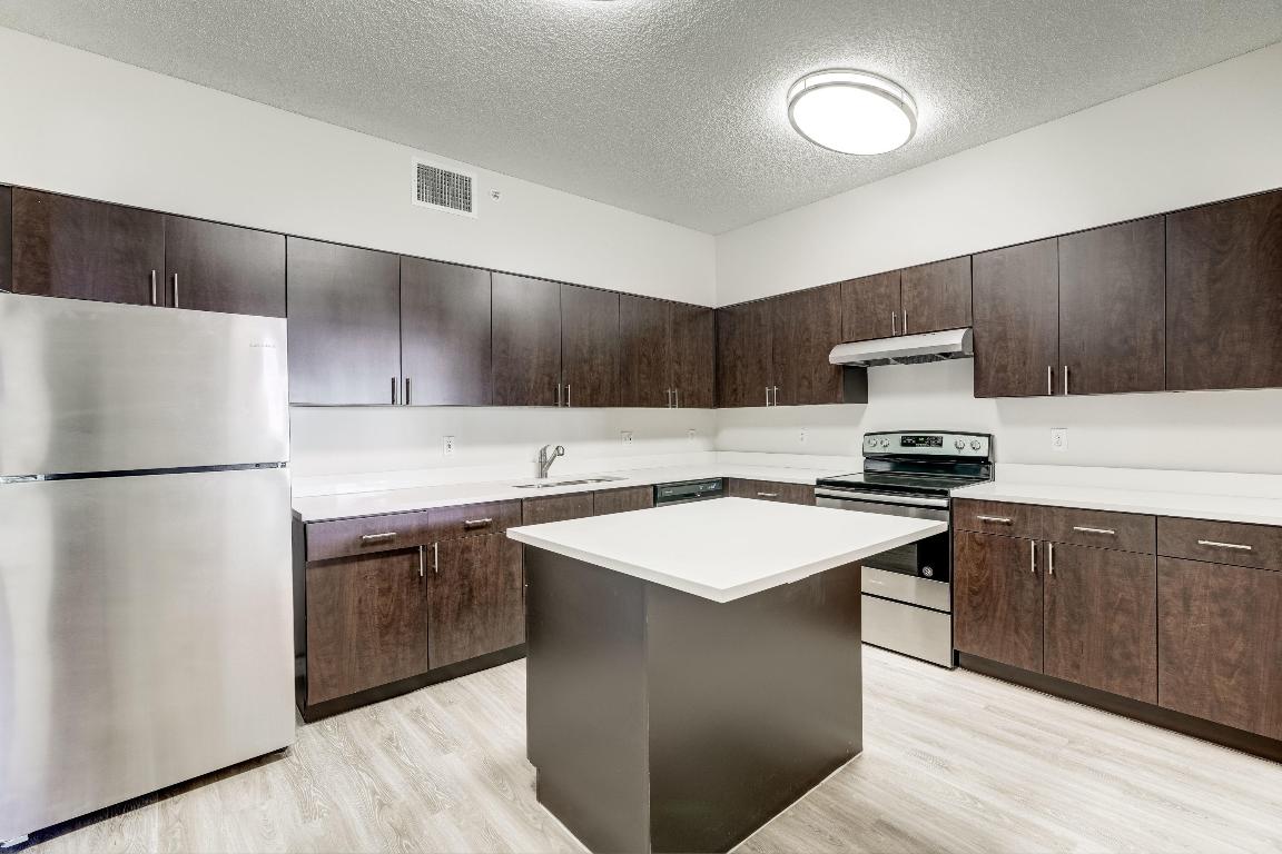 MARIDADI - Residential Lease