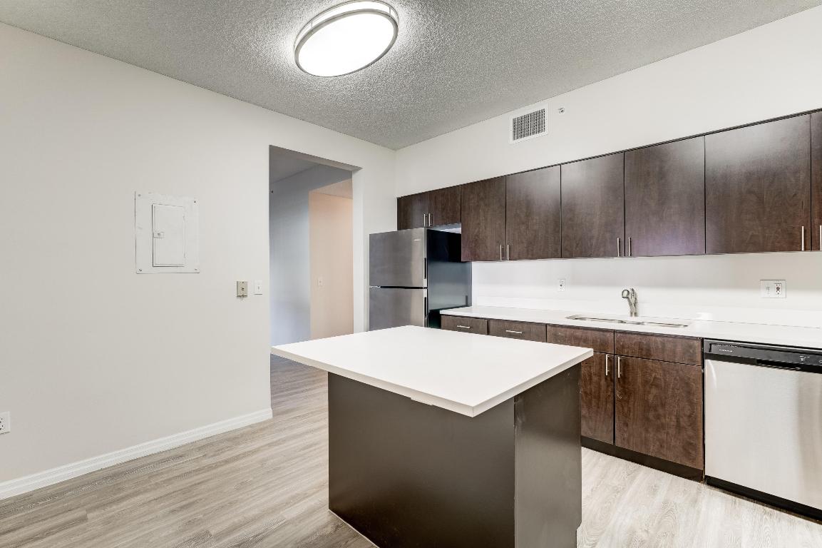 MARIDADI - Residential Lease