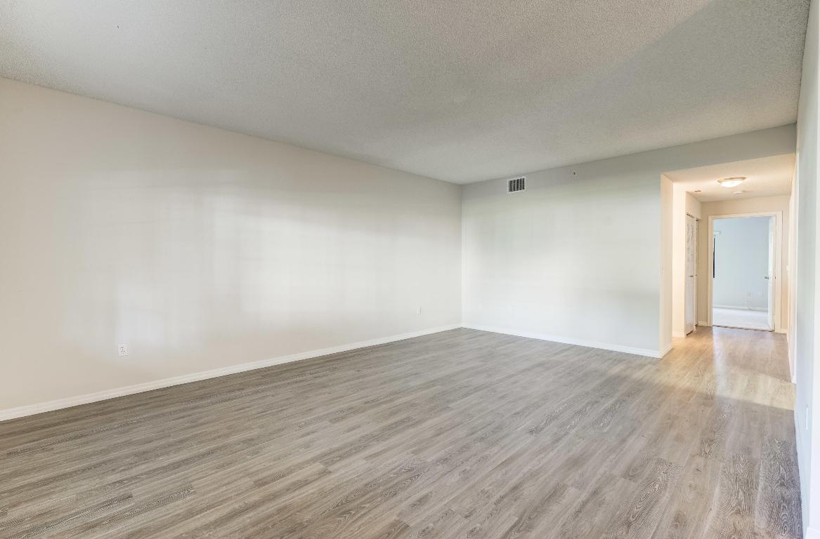 MARIDADI - Residential Lease