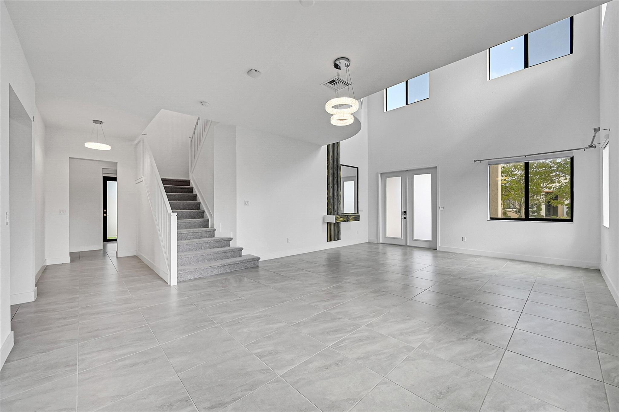 Triple H Ranch 182-111 B - Residential Lease