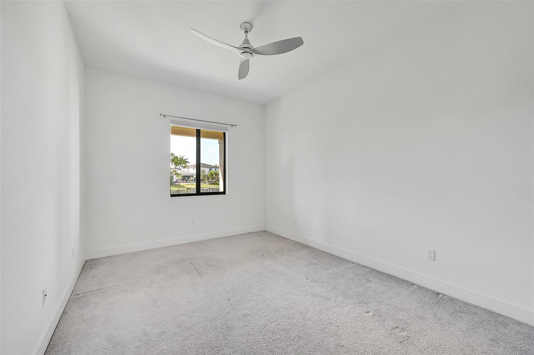 Triple H Ranch 182-111 B - Residential Lease