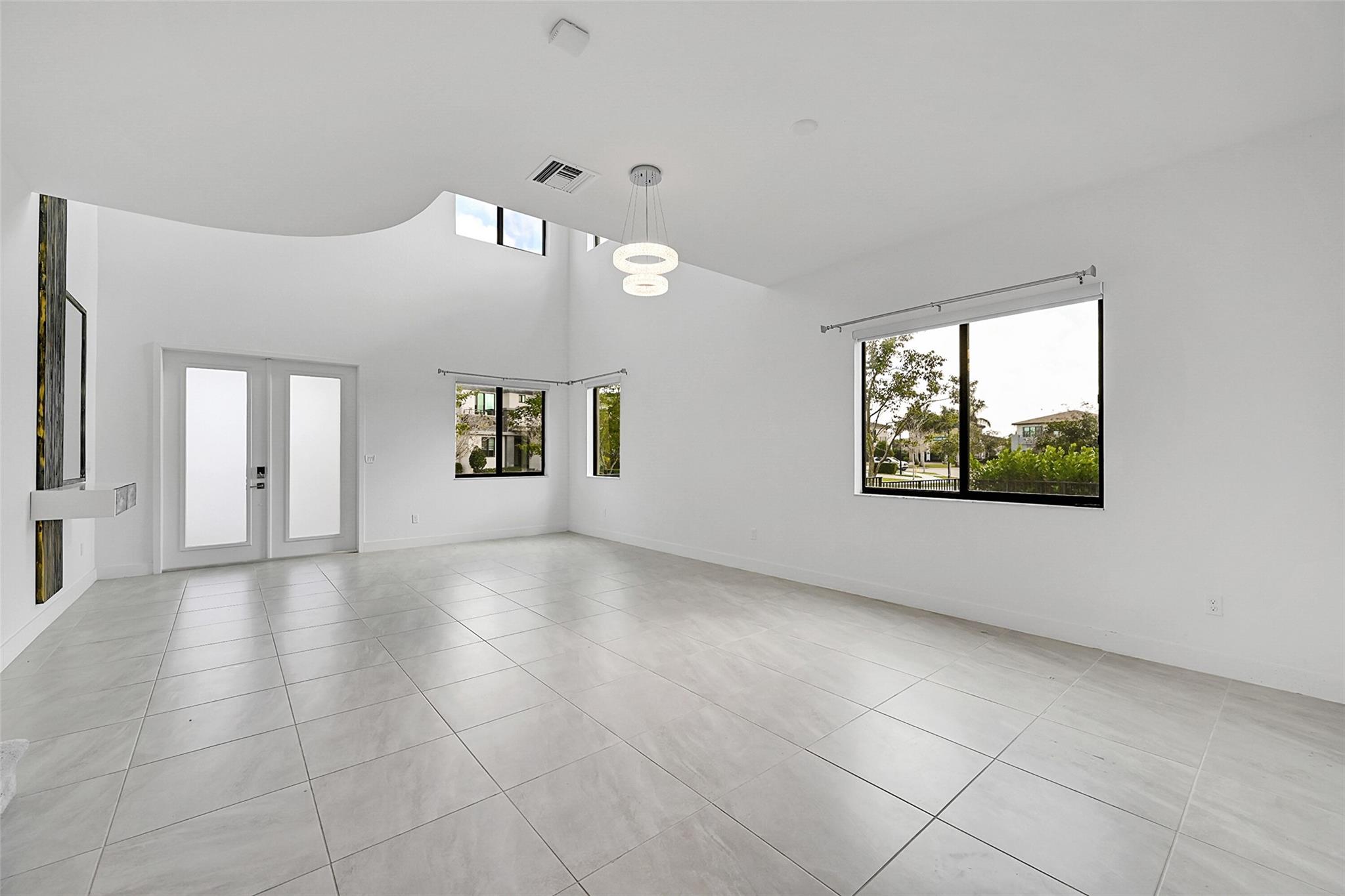 Triple H Ranch 182-111 B - Residential Lease