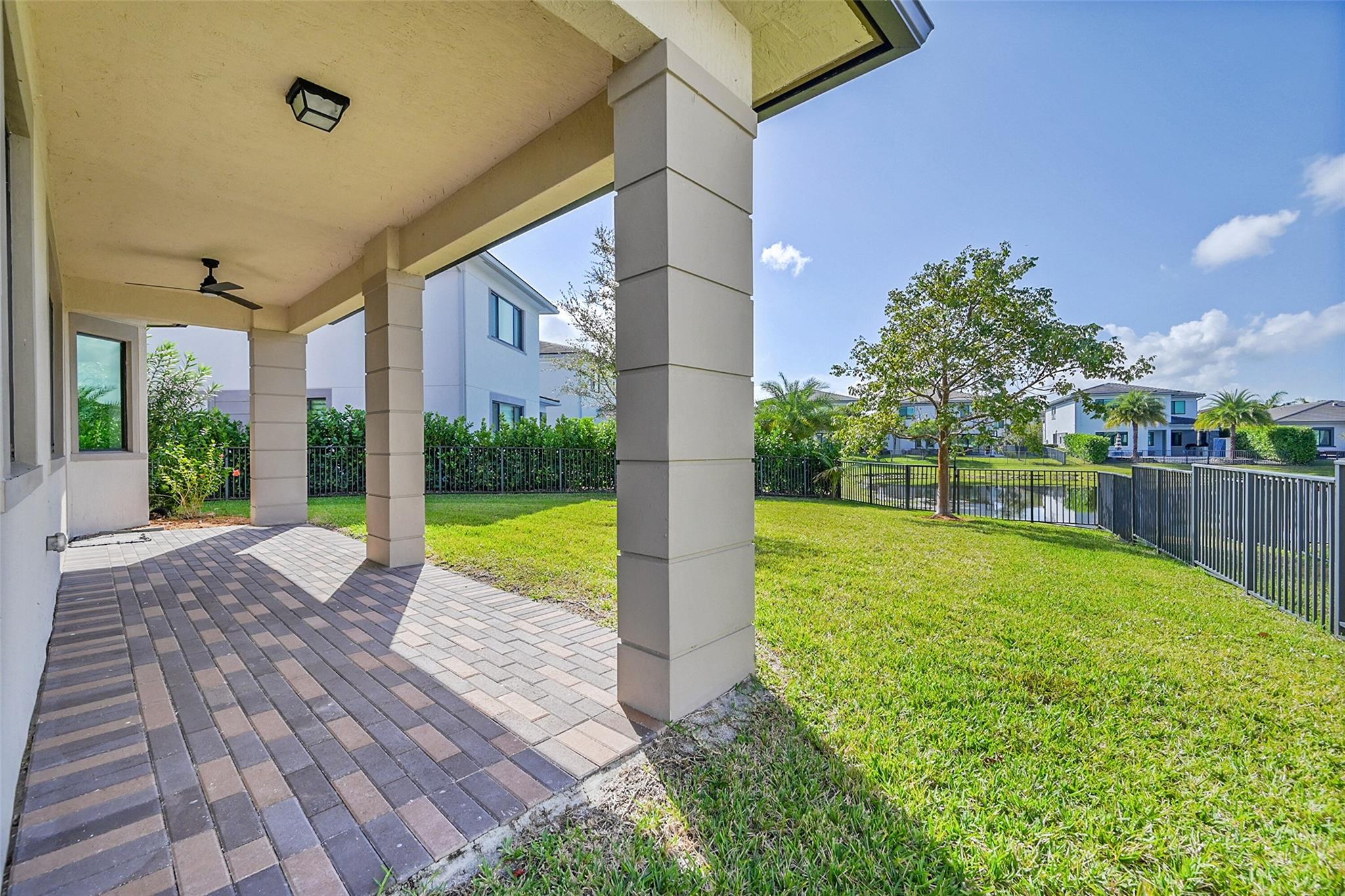 Triple H Ranch 182-111 B - Residential Lease