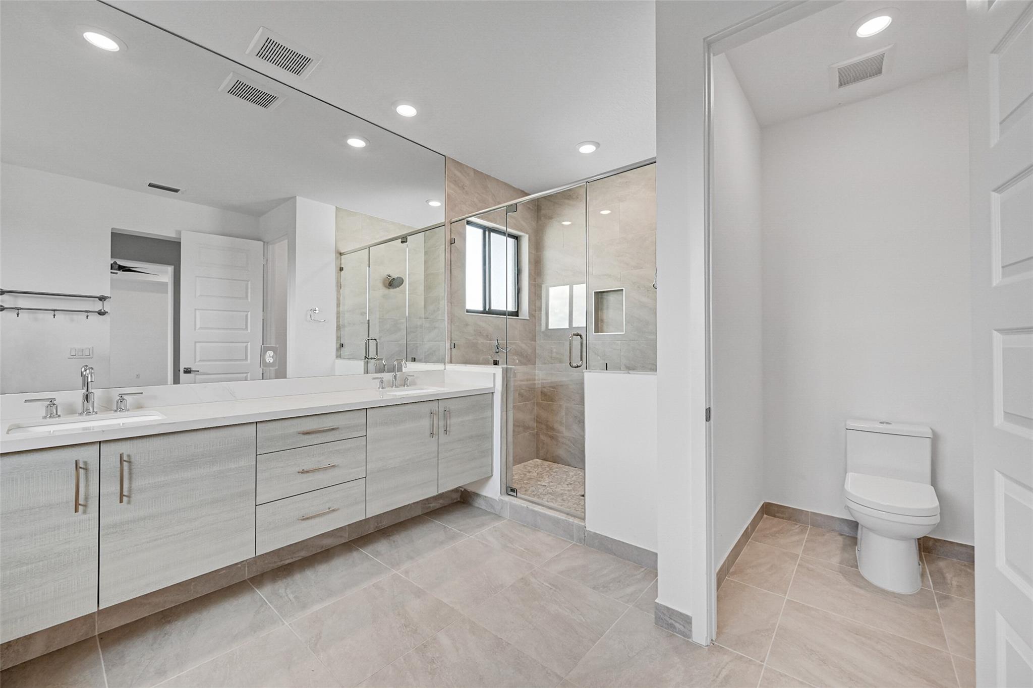 Triple H Ranch 182-111 B - Residential Lease