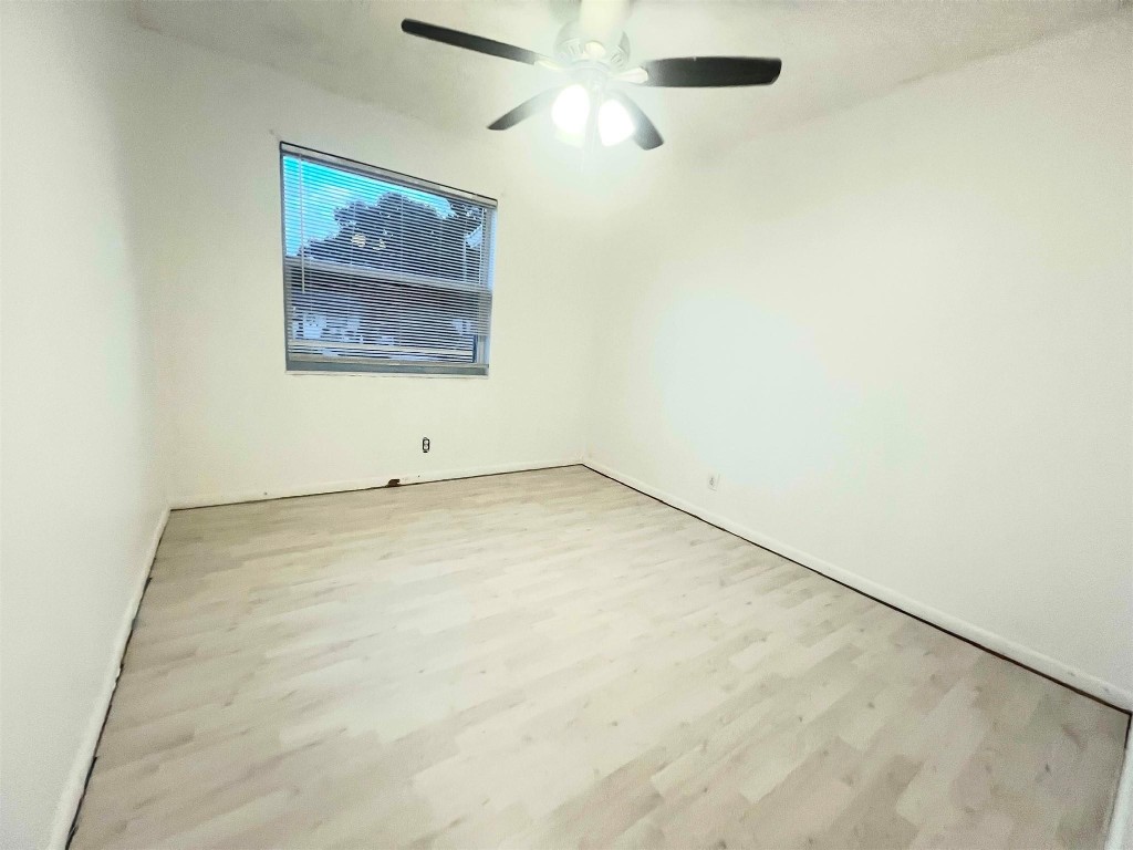 Linwood Gardens 2 51-37 B - Residential