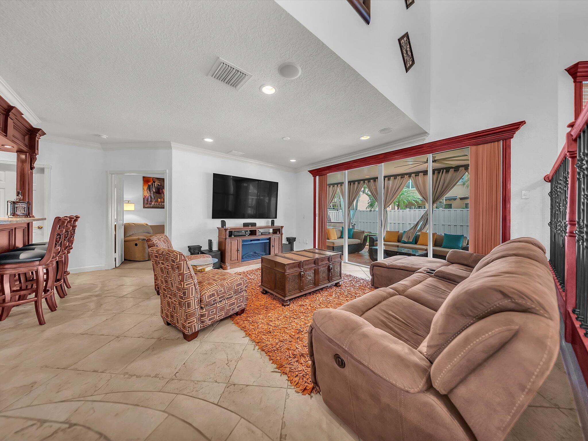 RIVIERA ISLES II - Residential