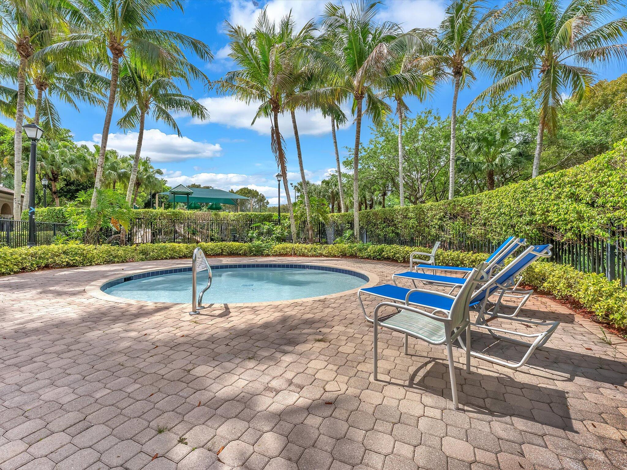 RIVIERA ISLES II - Residential