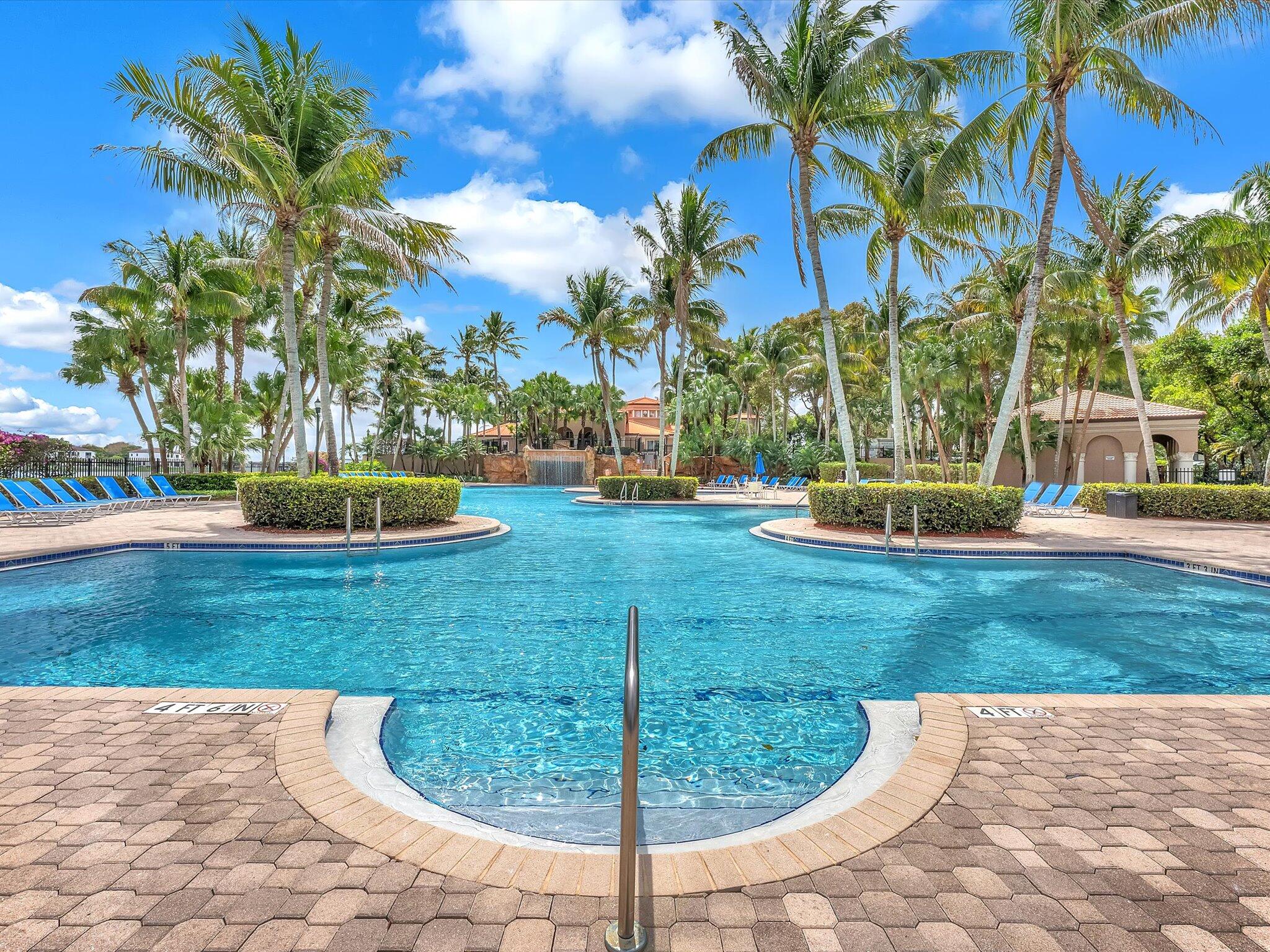 RIVIERA ISLES II - Residential