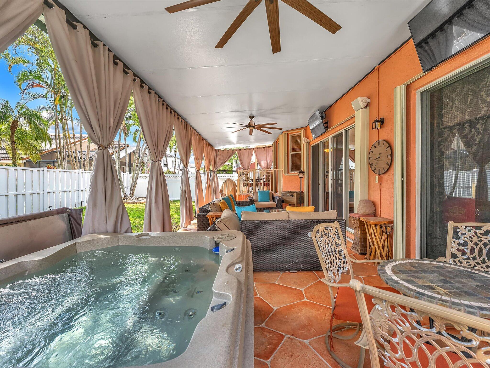 RIVIERA ISLES II - Residential