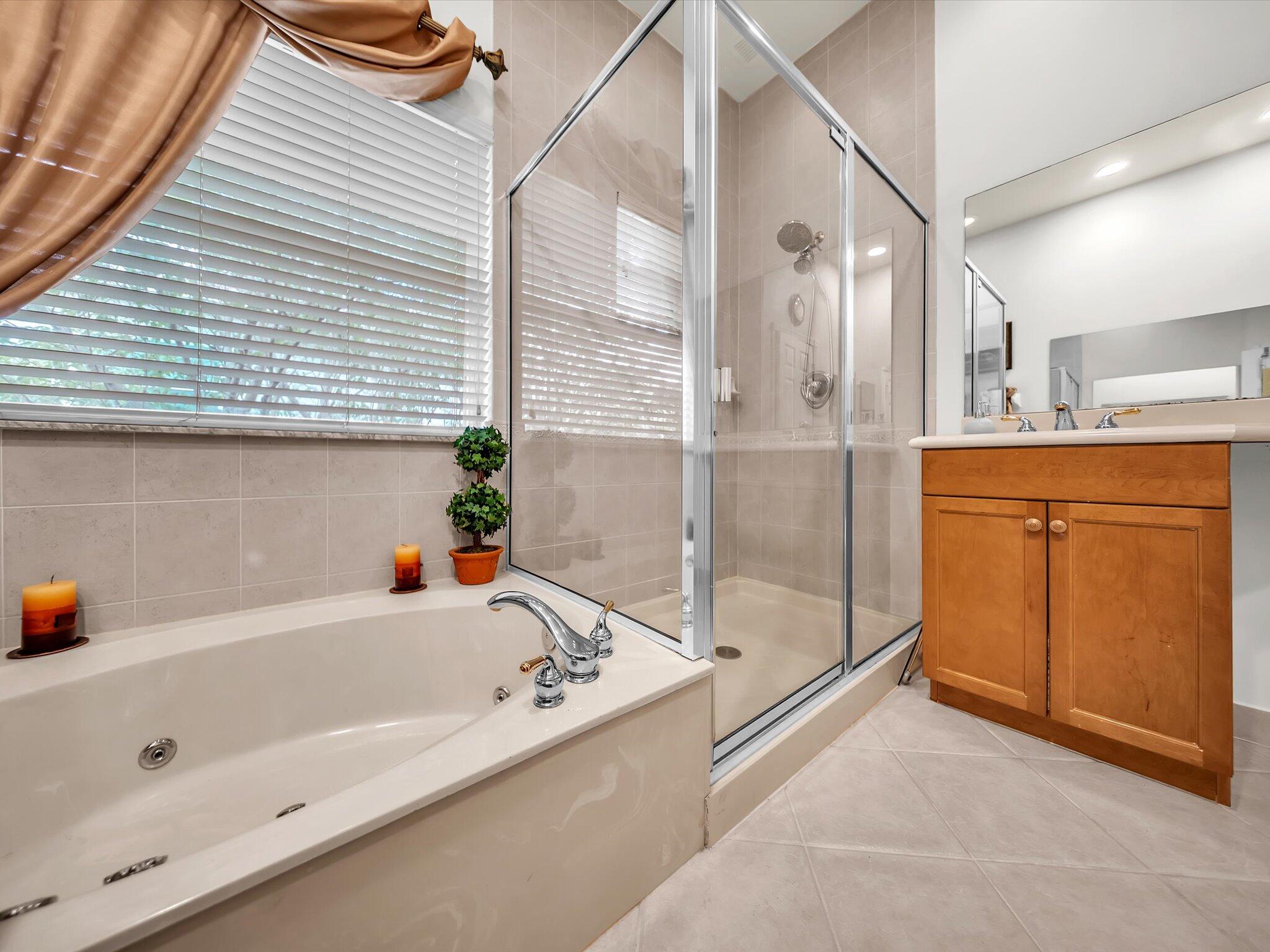 RIVIERA ISLES II - Residential