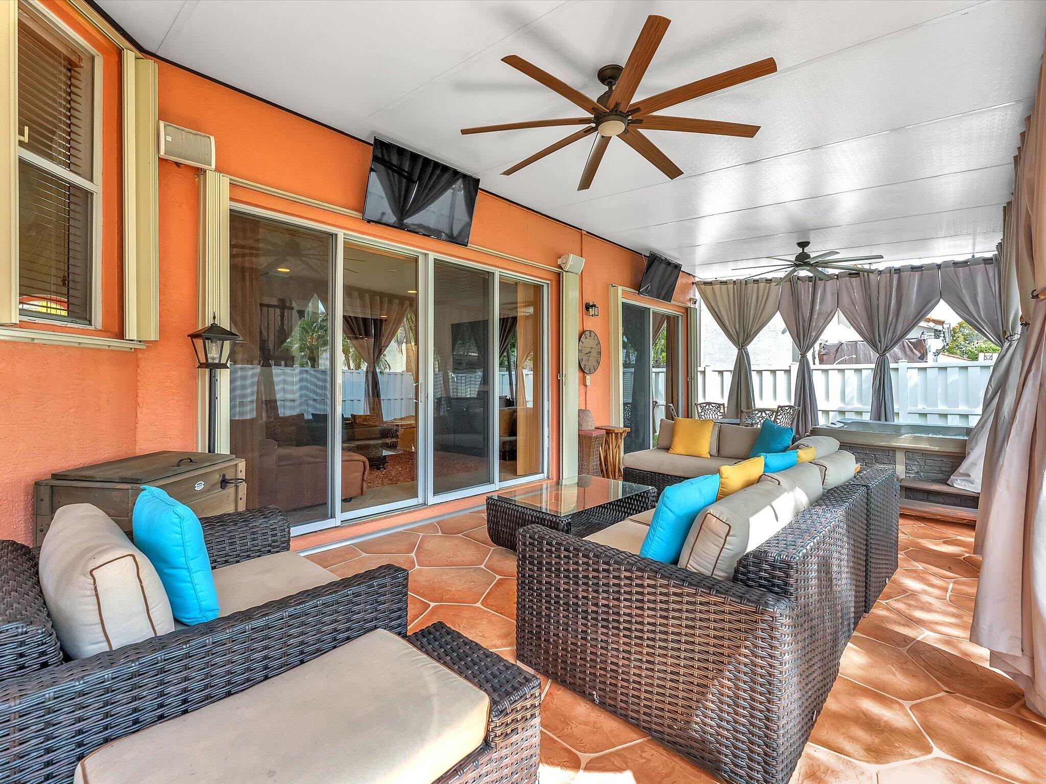 RIVIERA ISLES II - Residential