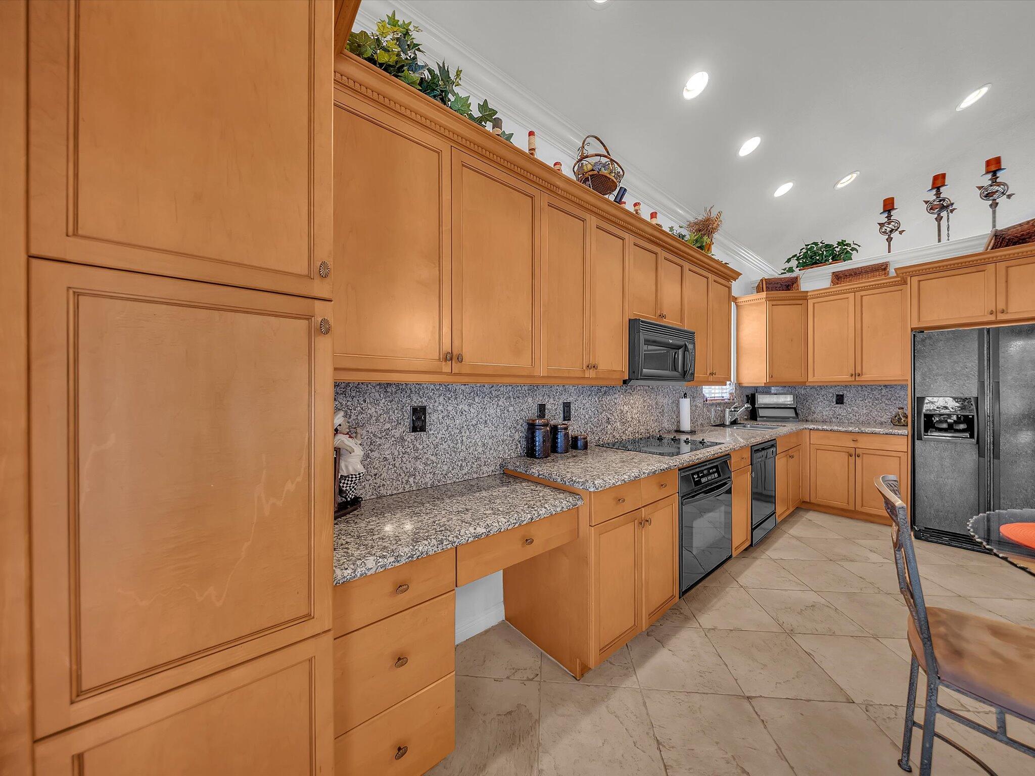 RIVIERA ISLES II - Residential