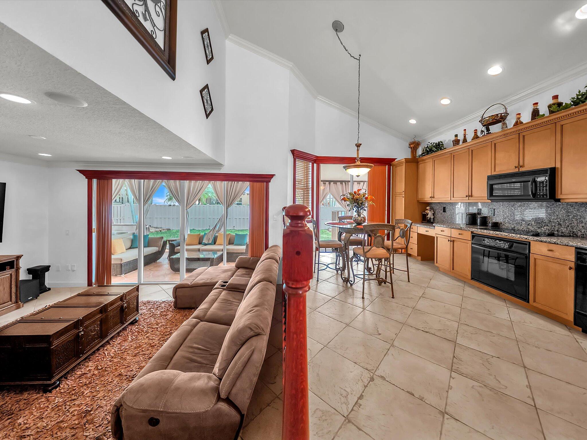 RIVIERA ISLES II - Residential