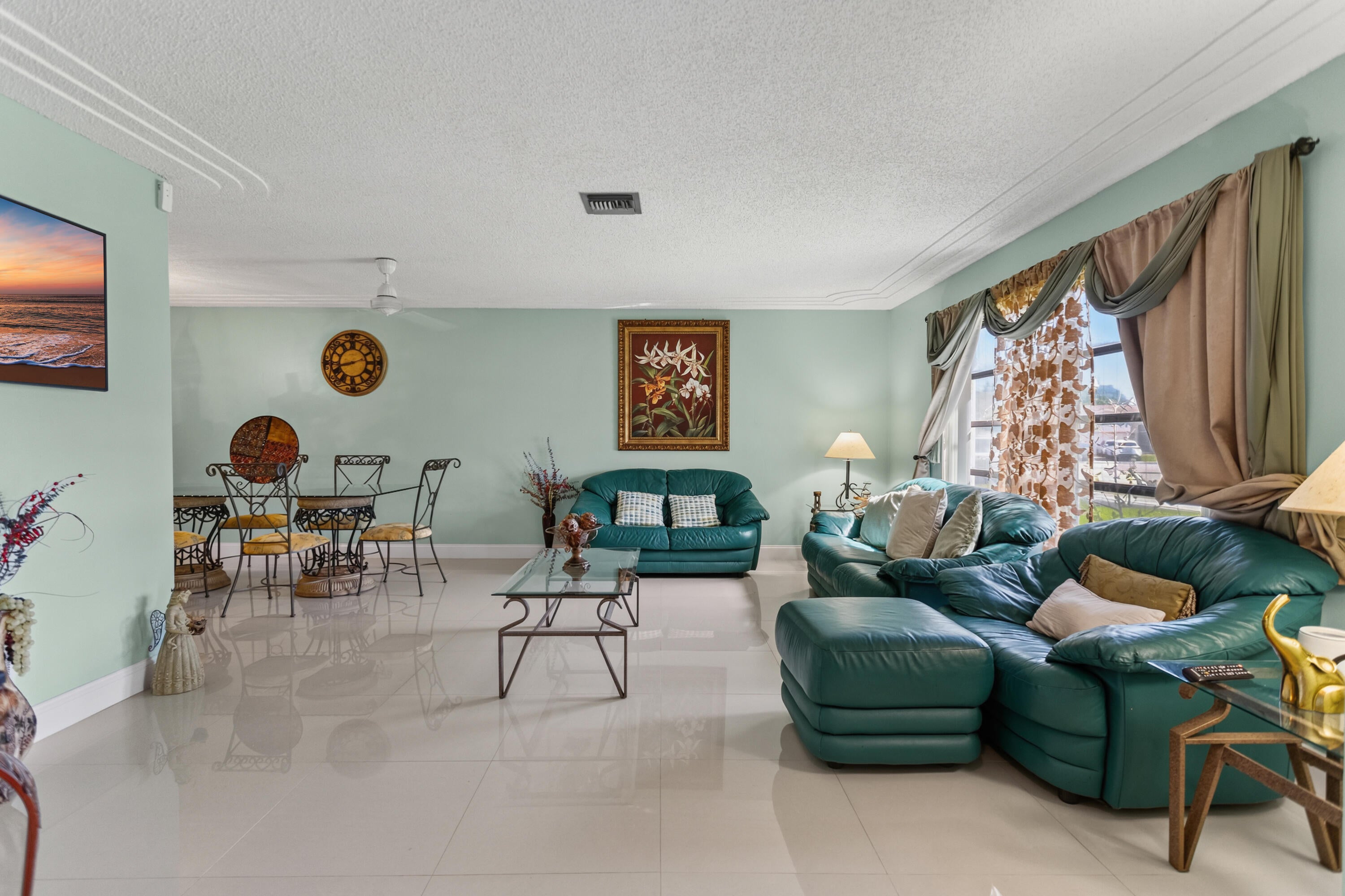 3750 NW 73rd Avenue
