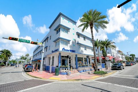 1100 Collins Ave 306 Miami Beach FL 33139