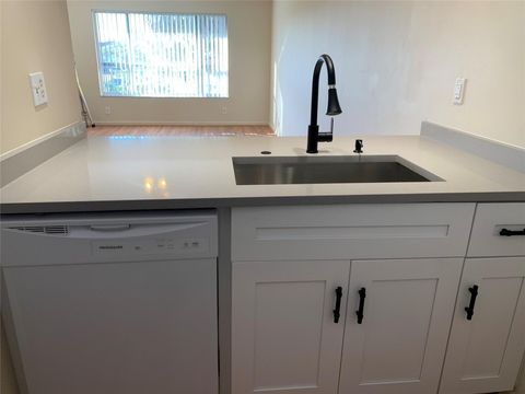 10038 Twin Lakes Drive 10038 Coral Springs FL 33071