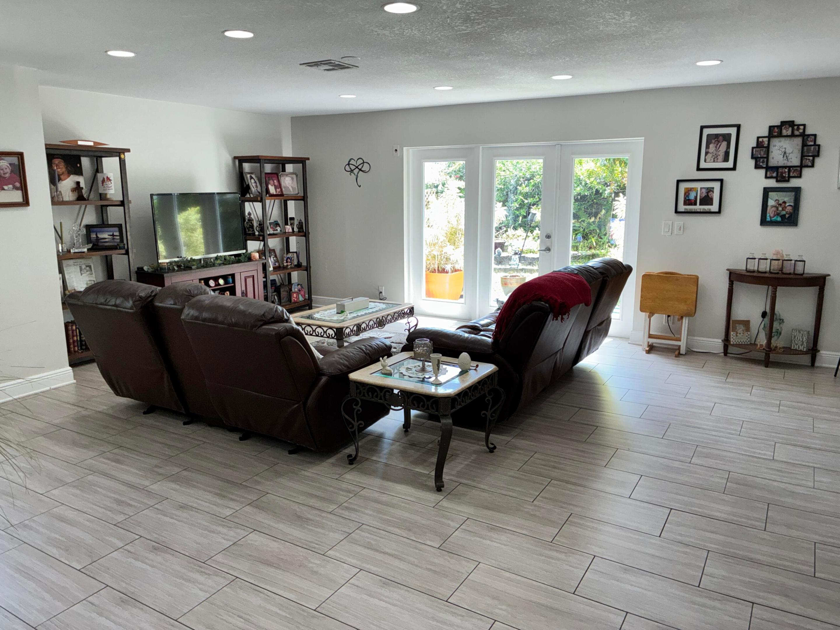 3181 NW 66th Street