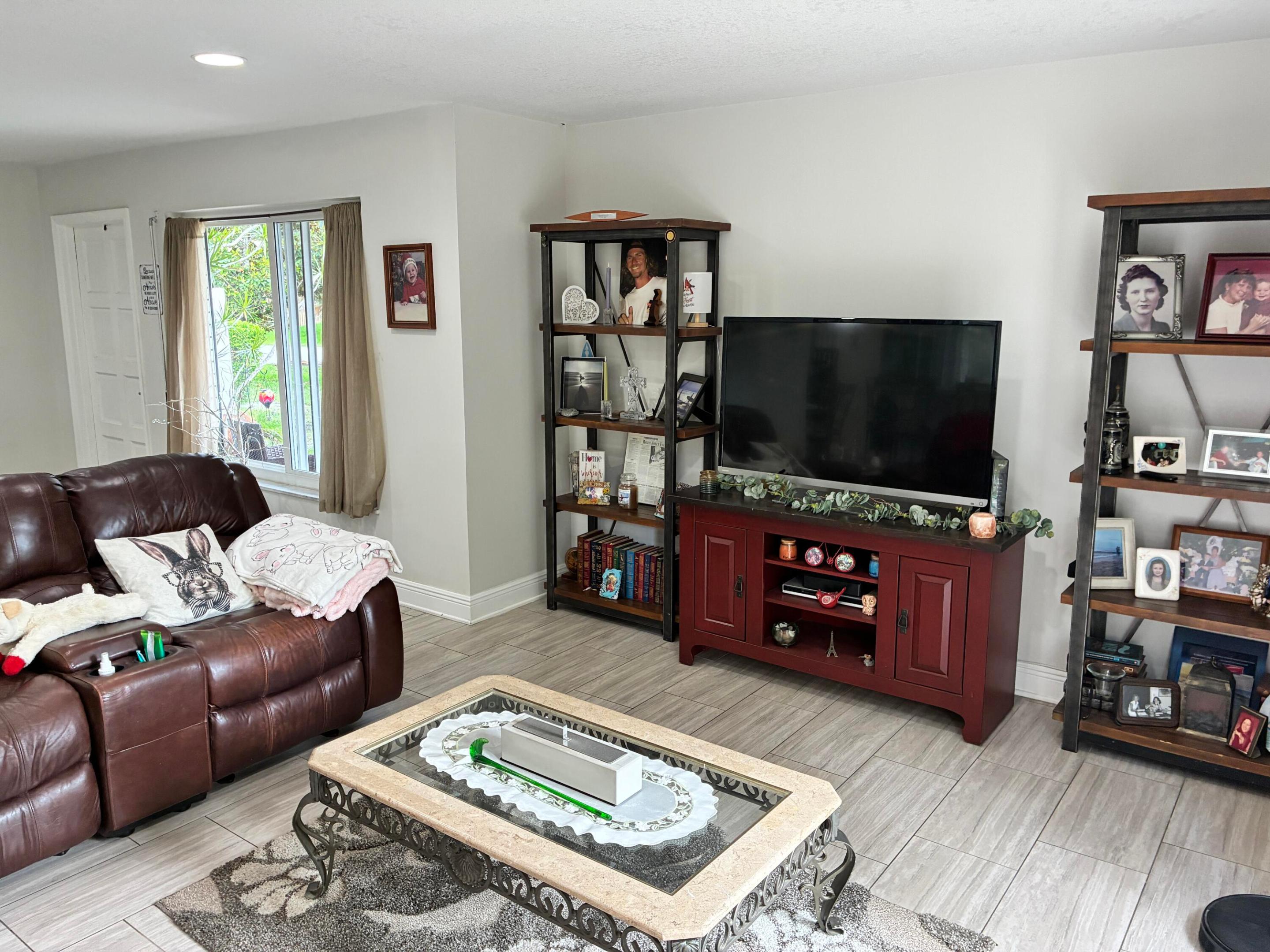 PALM-AIRE VILLAGE 2ND SEC - Residential