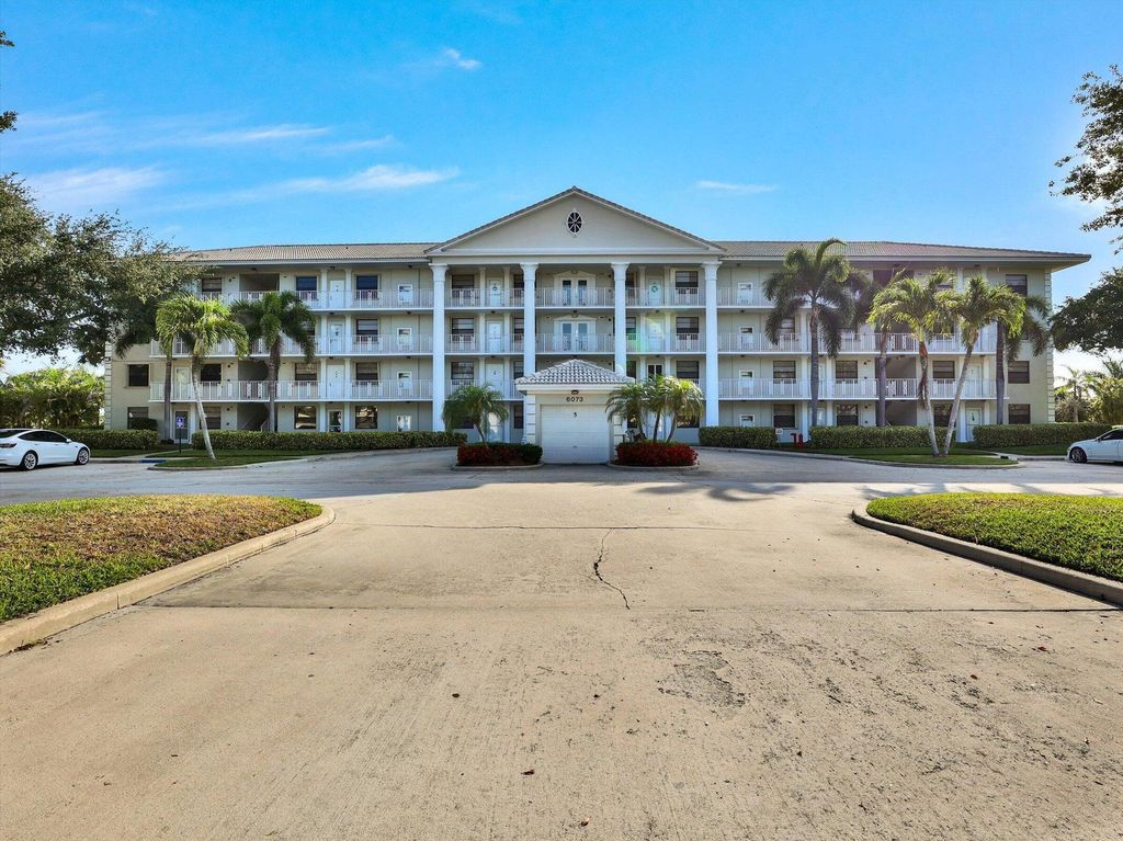Photo of 6073 Balboa Circle Circle #403, Boca Raton, FL 33433 (MLS # R11045559)