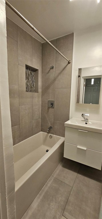 Hunters Manor Rev Of Por - Residential Lease