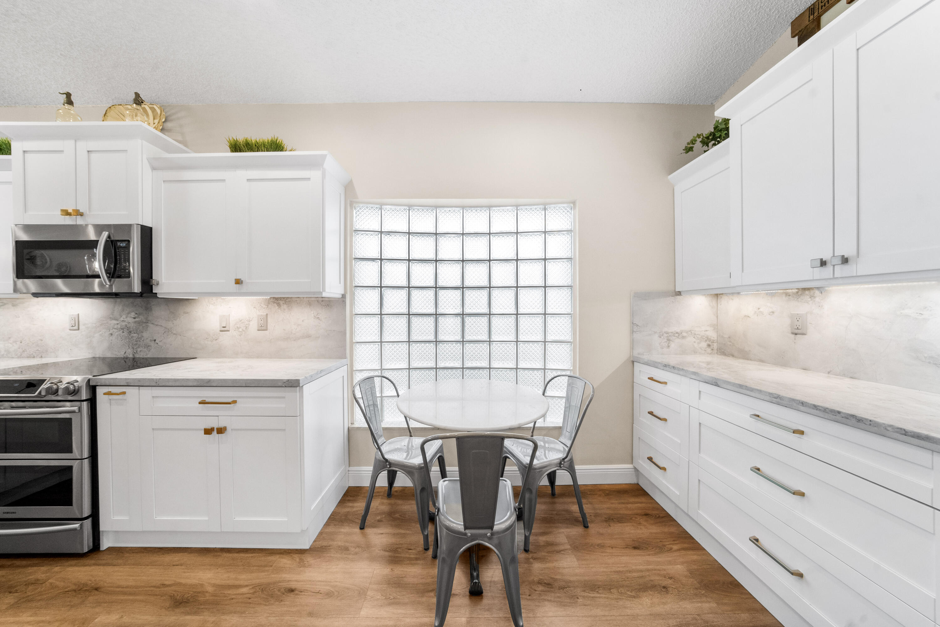 WYNDHAM LAKES NORTH - Residential