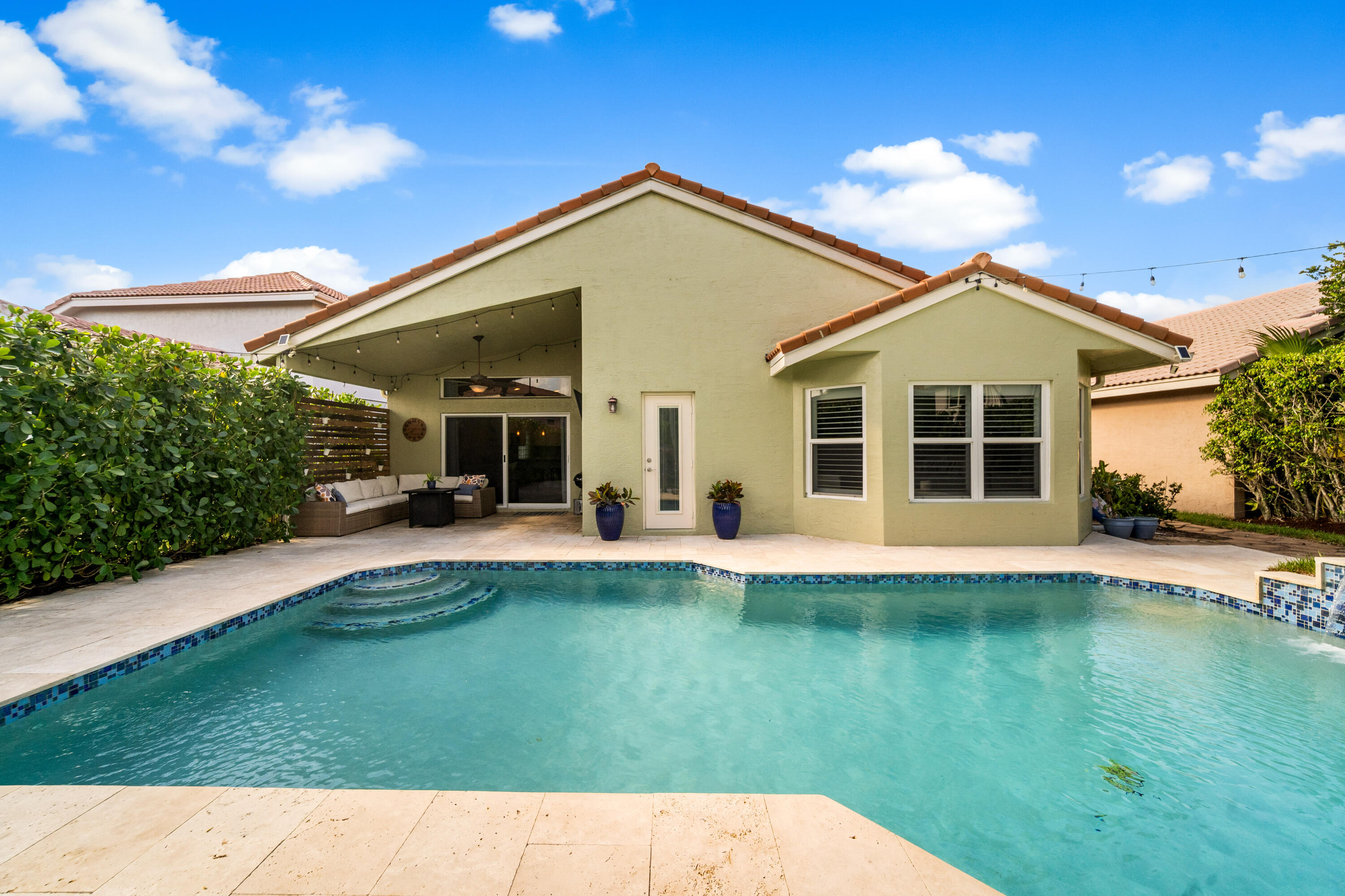 WYNDHAM LAKES NORTH - Residential