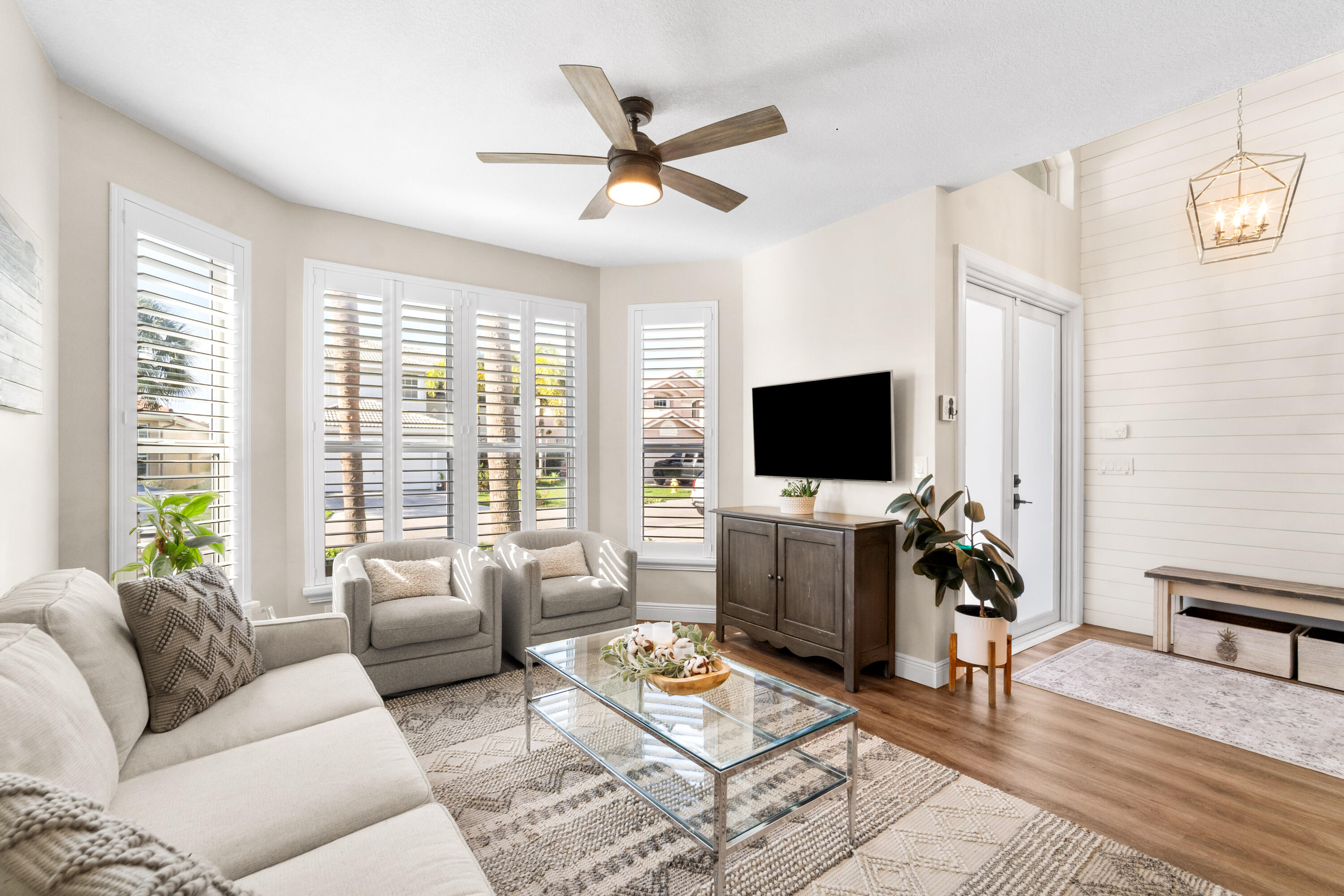 WYNDHAM LAKES NORTH - Residential