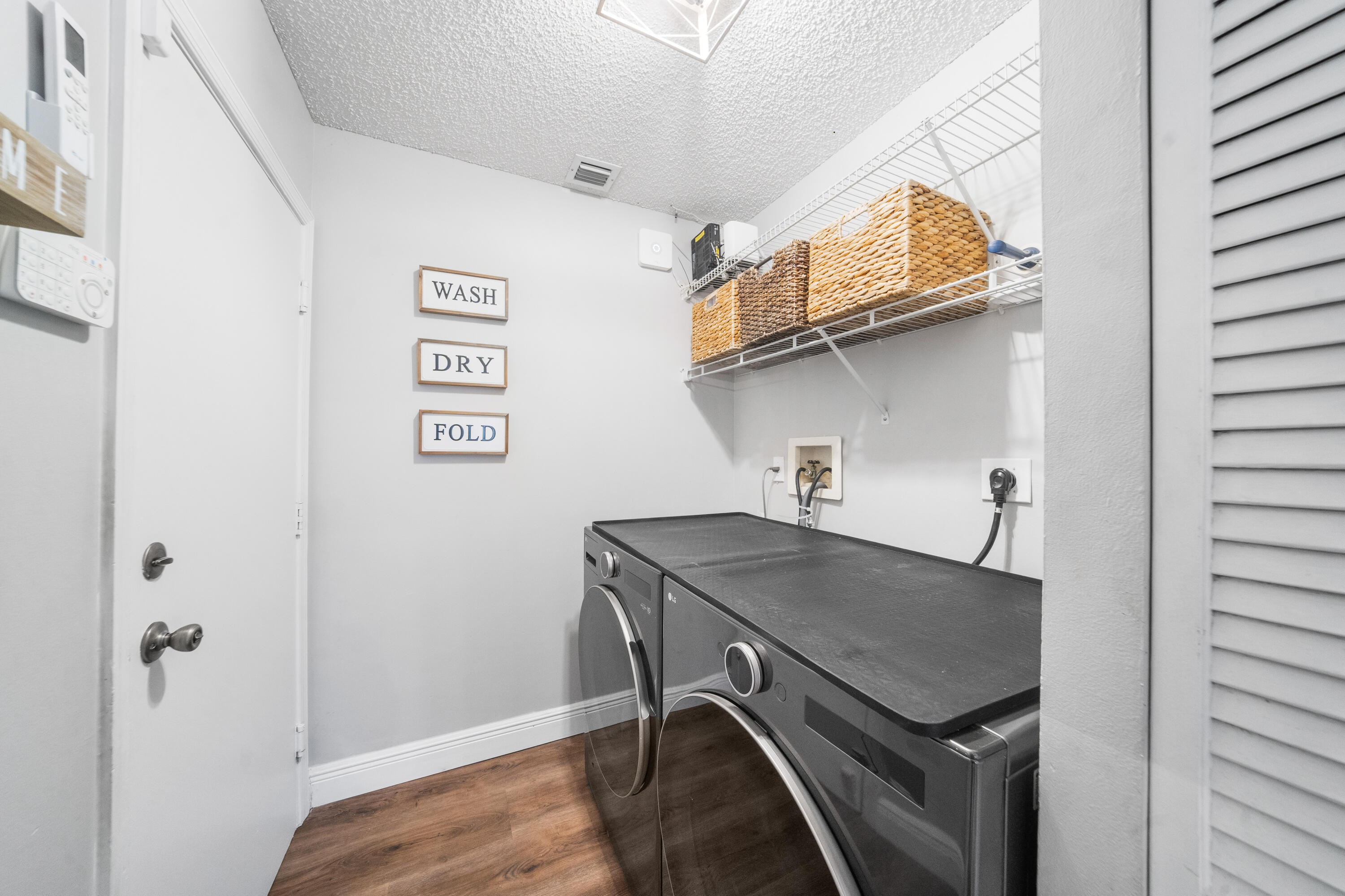 WYNDHAM LAKES NORTH - Residential