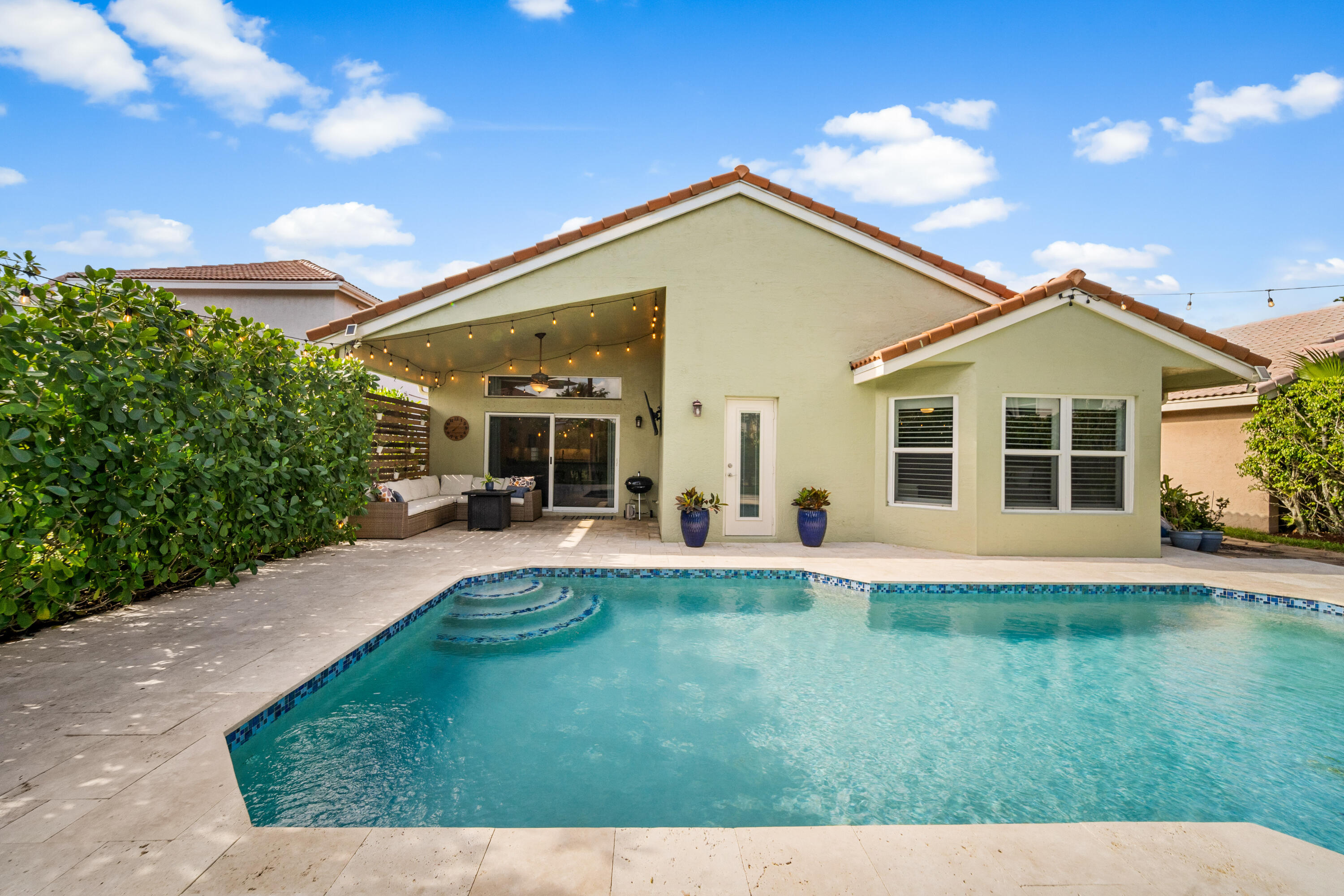 WYNDHAM LAKES NORTH - Residential