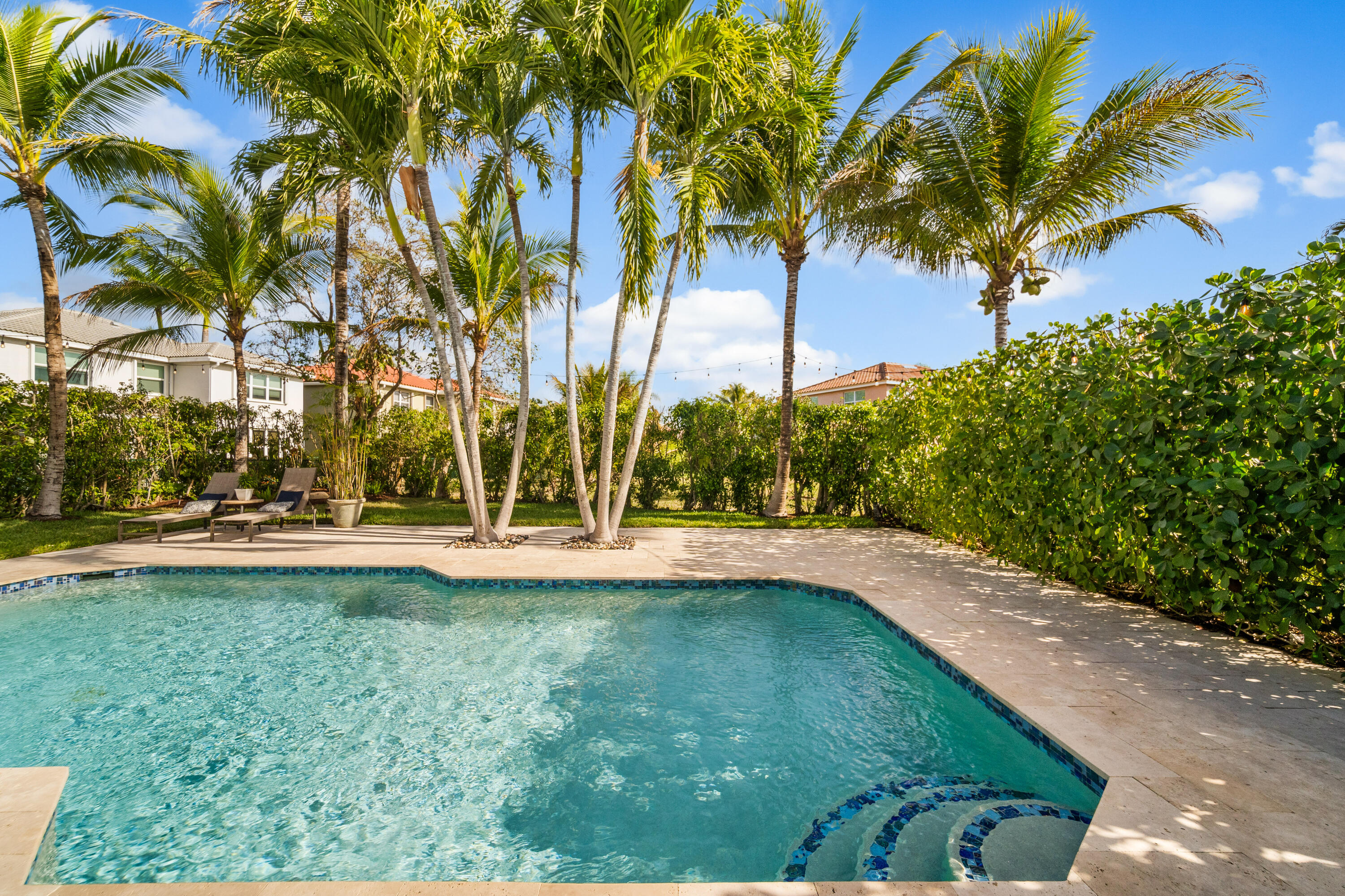 WYNDHAM LAKES NORTH - Residential